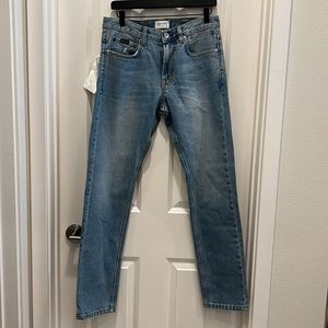 Quiksilver straight fit light wash jeans
